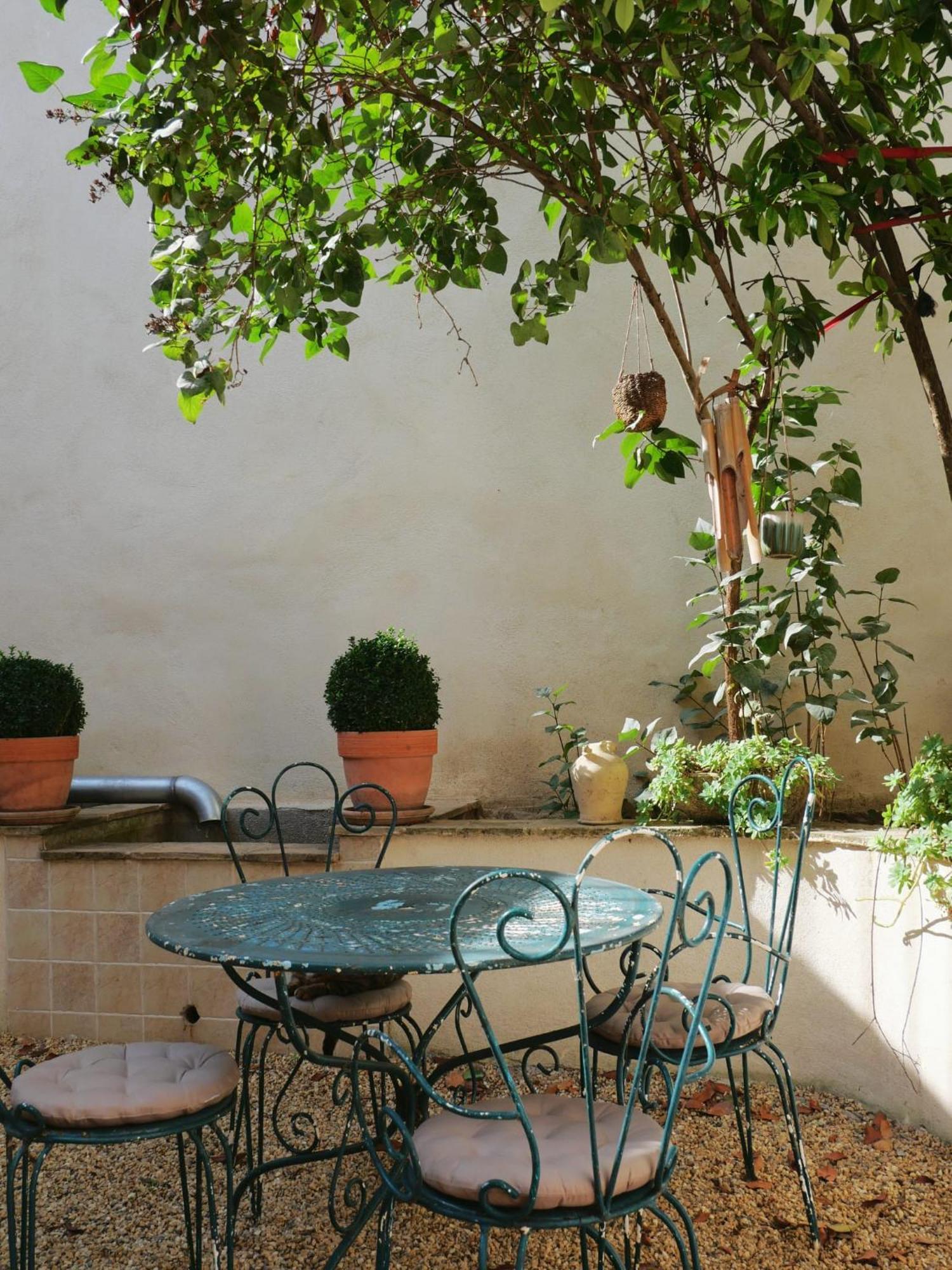 Les Songes D'Augustine Apartment Aigues-Vives  Екстериор снимка